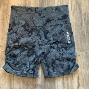 Gymshark Camo Shorts (size small)